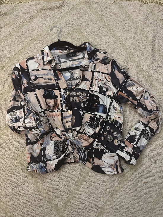 Milk & Honey Tops - Milk & Honey Graphic Print Button Front Blouse Artsy Collage Top Smocked Waist M